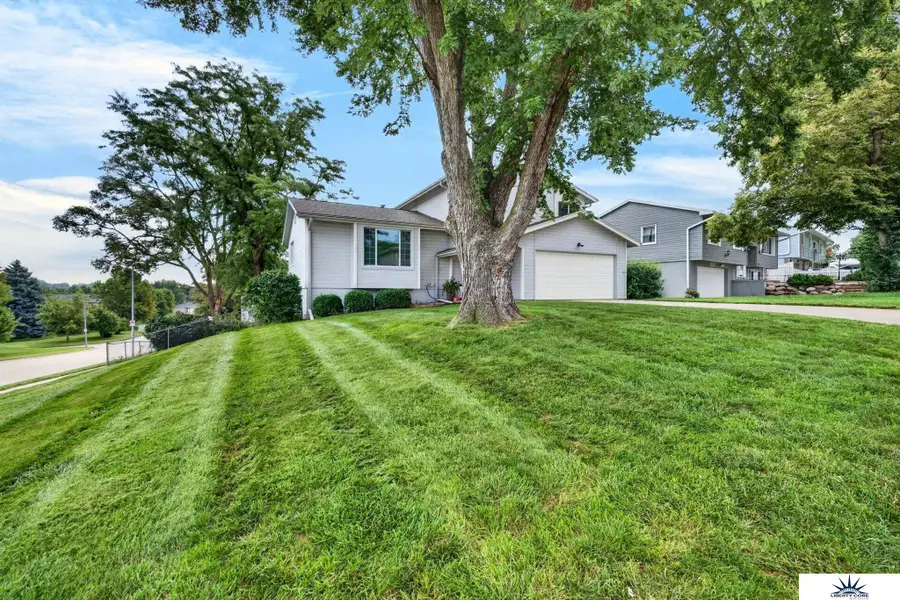3205 S 130 Circle, Omaha, NE 68144 - #2