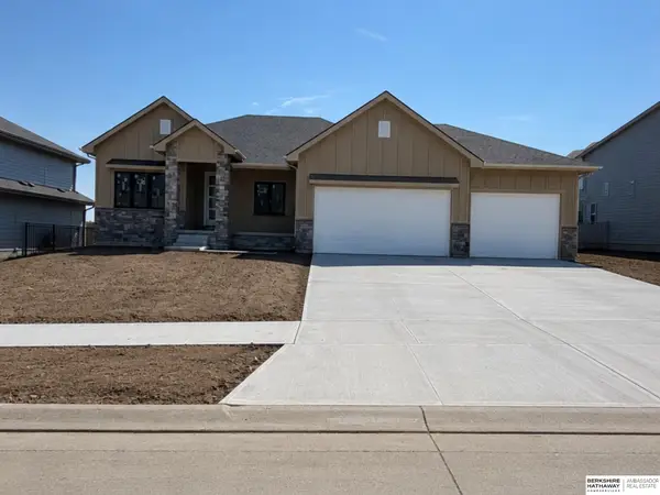 11313 S 191st Avenue, Gretna, NE 68028