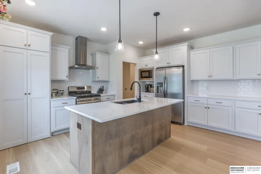 16909 Daniel Street, Bennington, NE 68007 - #2