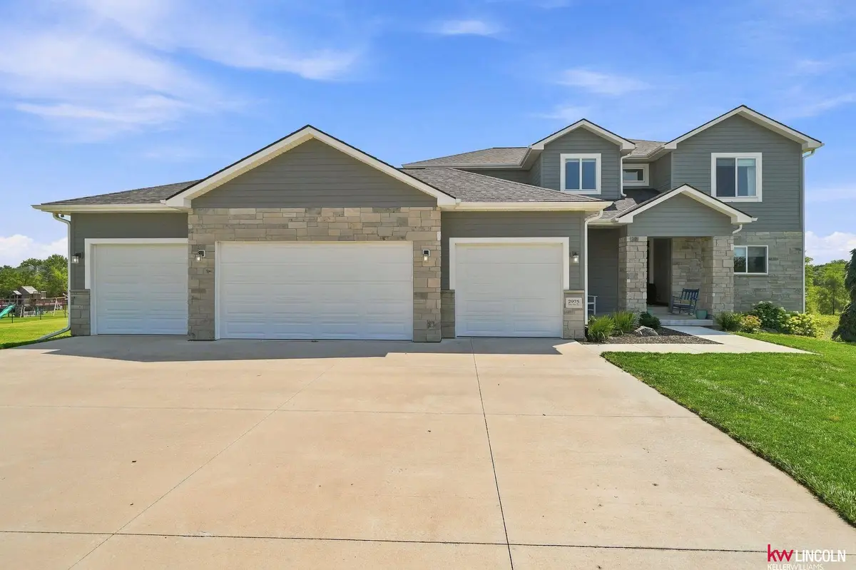 2975 Twin Pines Road, Lincoln, NE 68523 - #1