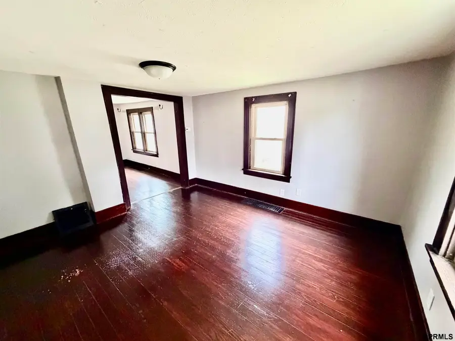 429 E Street, Lincoln, NE 68508 - #2
