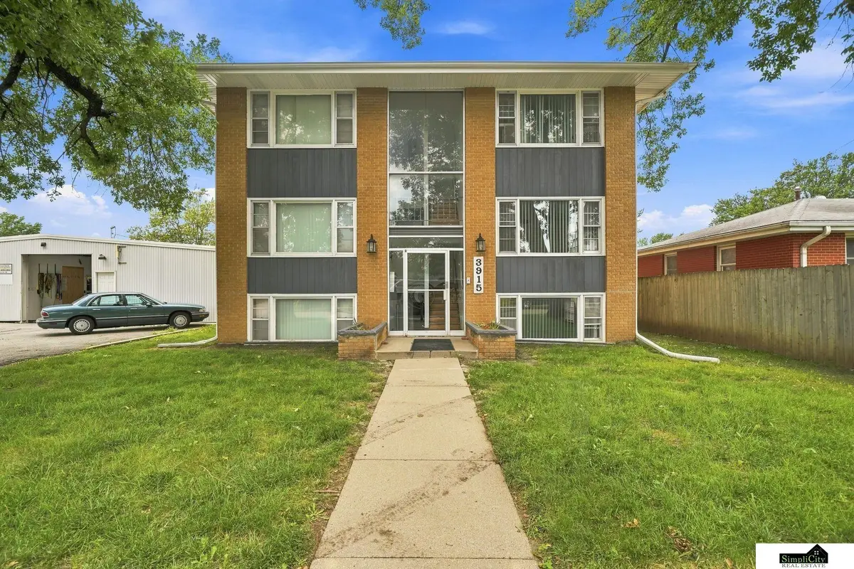3915 N 69th Street, Lincoln, NE 68507 - #1