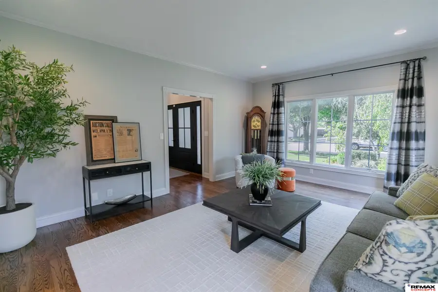 8201 Dorset Drive, Lincoln, NE 68510 - #3