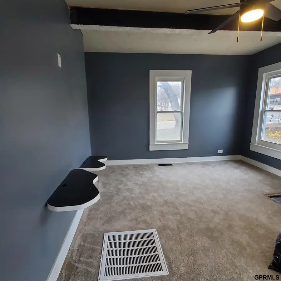 411 W 22 Avenue, Bellevue, NE 68005 - #2