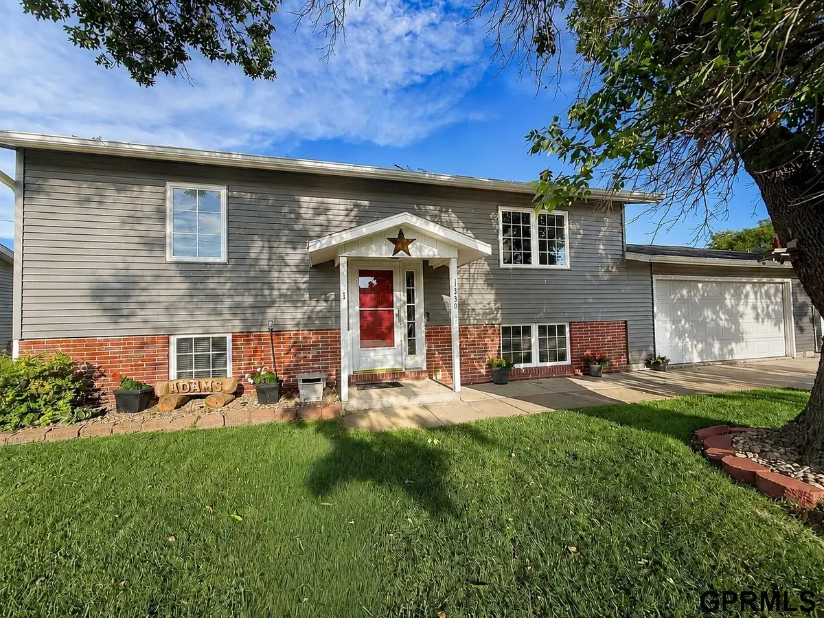 1306 N Hampton Street N, Lexington, NE 68850 - #1