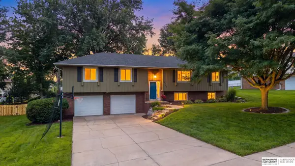 5265 Tucker Street, Omaha, NE 68152