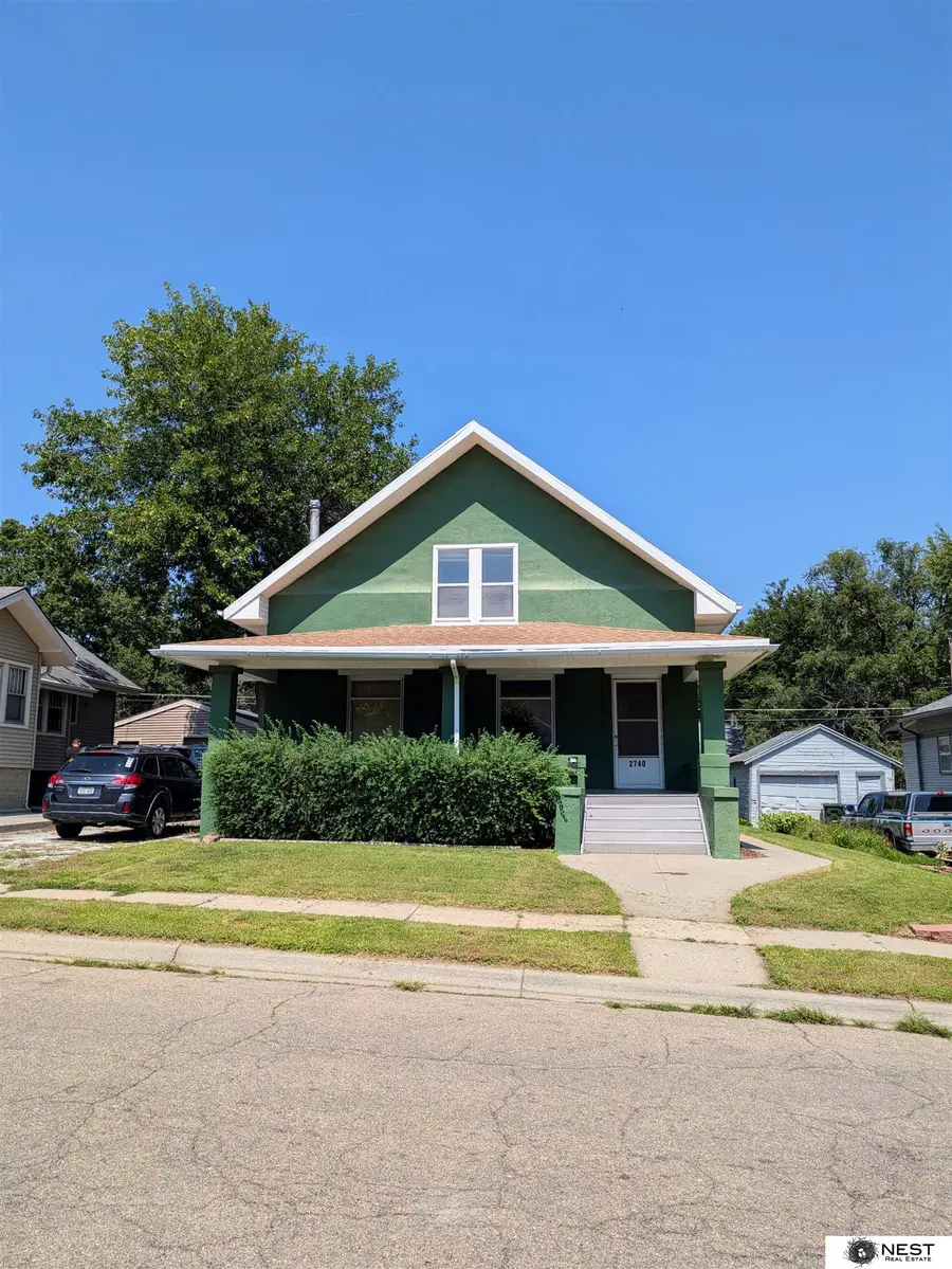 2740 Arlington Avenue, Lincoln, NE 68502 - #2