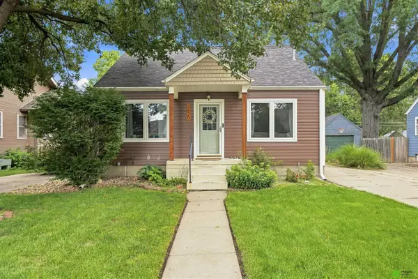 3620 Everett Street, Lincoln, NE 68506
