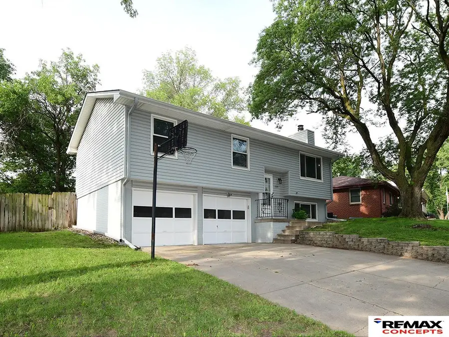 3721 Wildbriar Lane, Lincoln, NE 68516 - #3