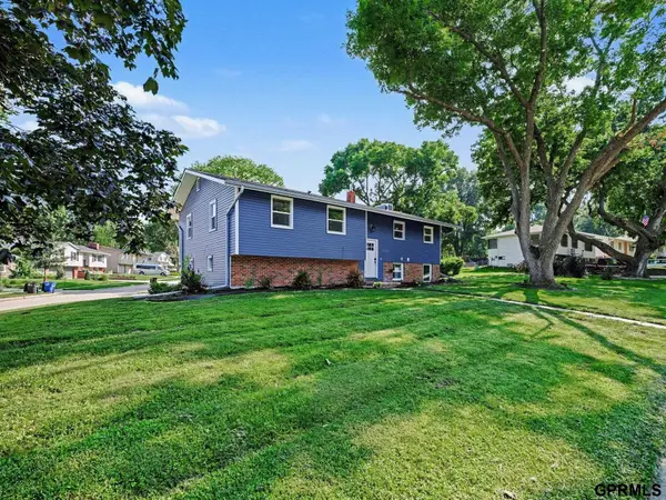 13359 Trendwood Drive, Omaha, NE 68144