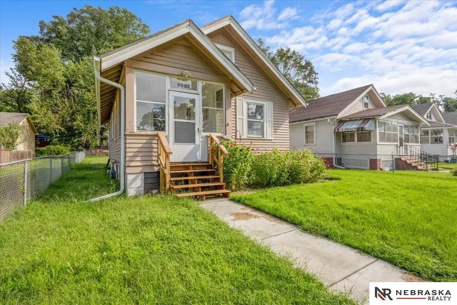 4522 Larimore Avenue, Omaha, NE 68104 - #2