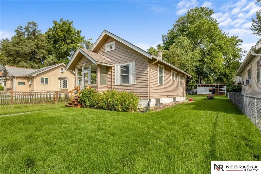 4522 Larimore Avenue, Omaha, NE 68104 - #3
