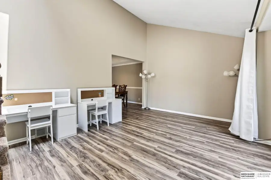 15454 Hamilton Street, Omaha, NE 68154 - #2