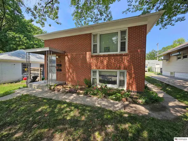 3510 A Street #1 & 2, Lincoln, NE 68510