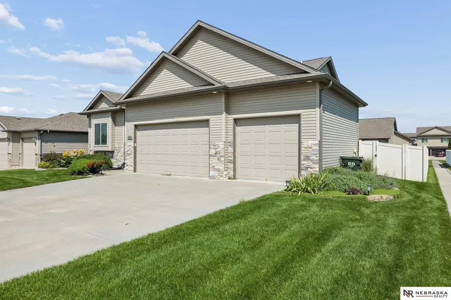 9310 Colby Street, Lincoln, NE 68505 - #2