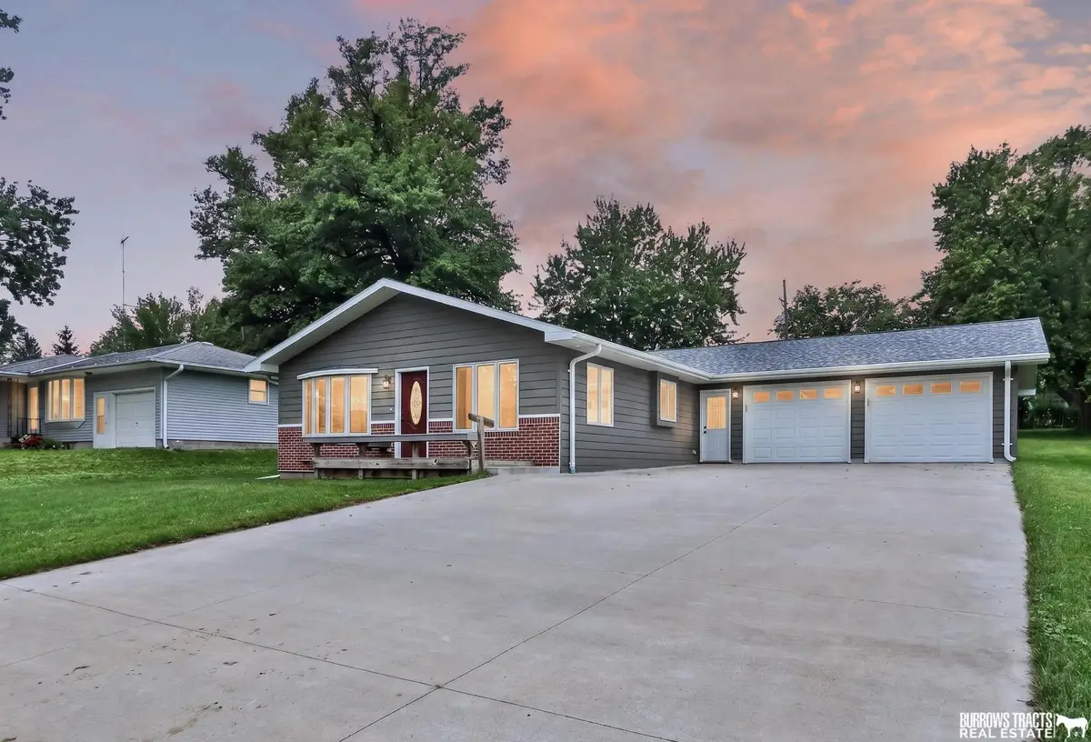 312 N 4th Street, Elmwood, NE 68349 - #1