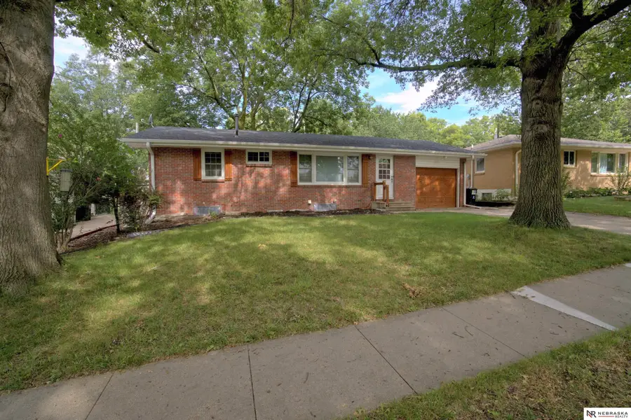 431 Terrace Road, Lincoln, NE 68505 - #2