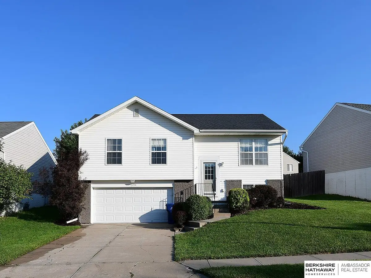 15306 Young Street, Bennington, NE 68007 - #1