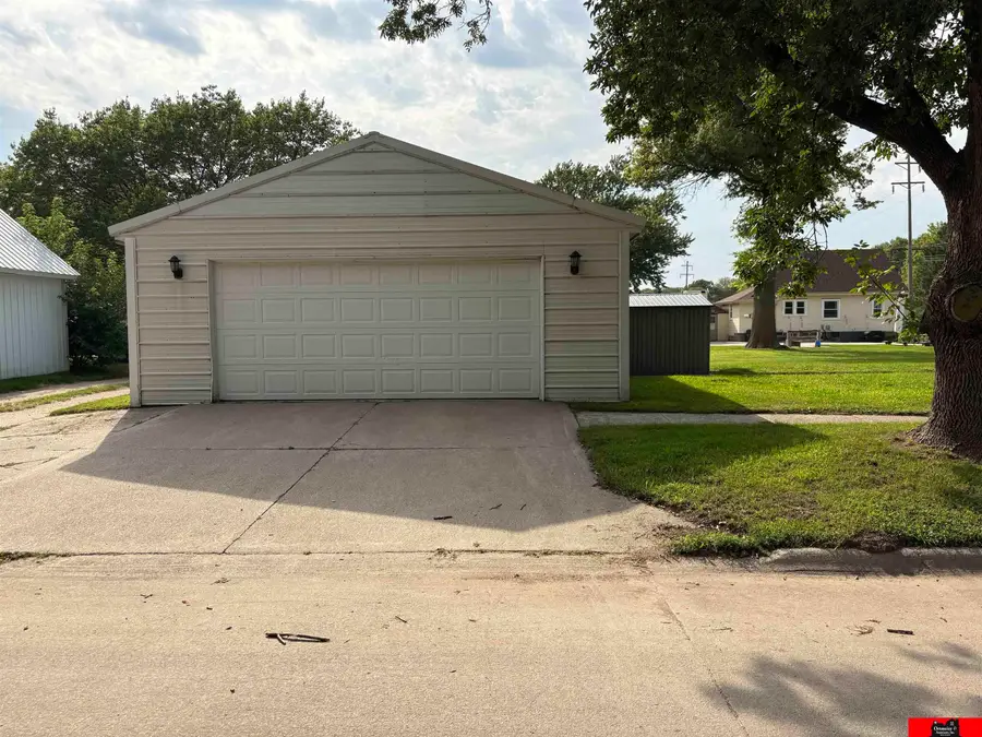 105 S Monroe Street, West Point, NE 68788 - #2