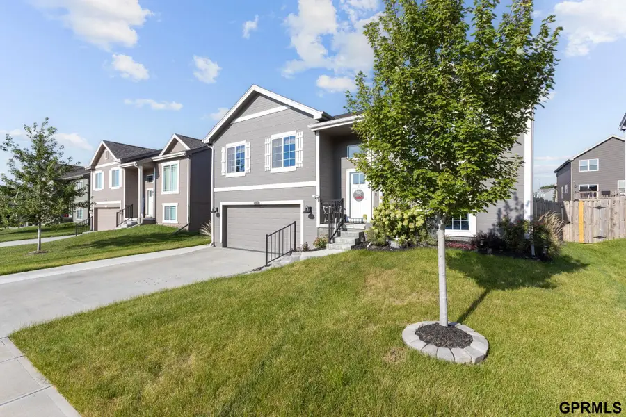 7814 N 84th Street, Omaha, NE 68122 - #2