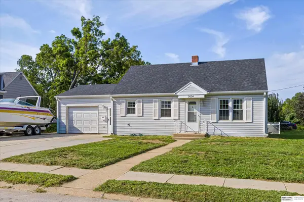 2004 Colfax Street, Blair, NE 68008