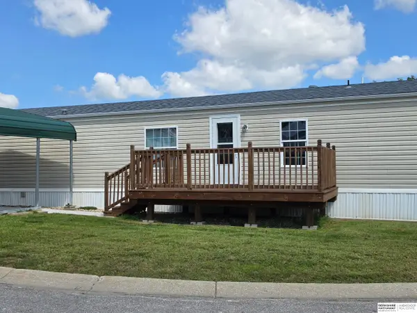 3916 S 150 Plaza #74, Omaha, NE 68144