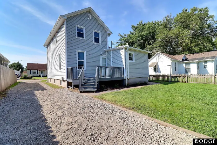 1324 E 5th Street, Fremont, NE 68025 - #3
