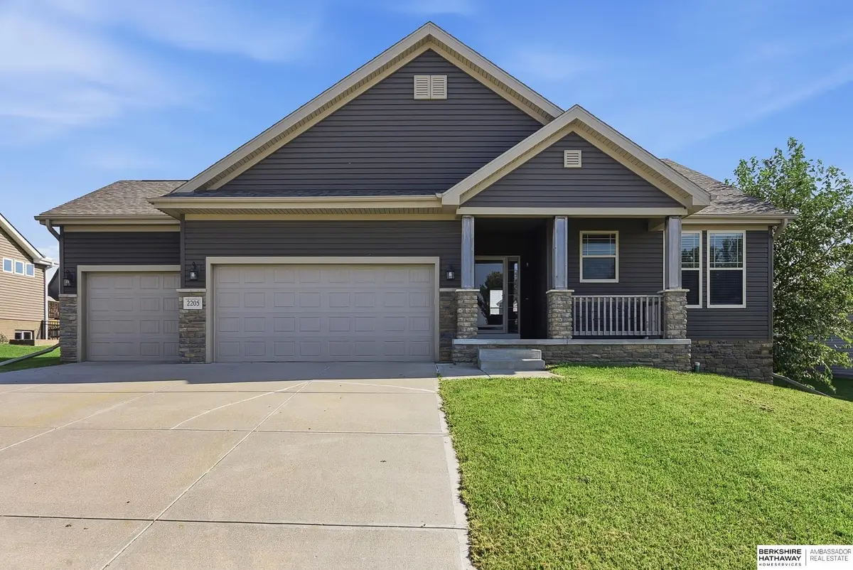 2205 Hedgeapple Drive, Plattsmouth, NE 68048 - #1