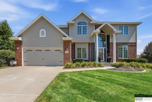 1635 N 171 Avenue, Omaha, NE 68118