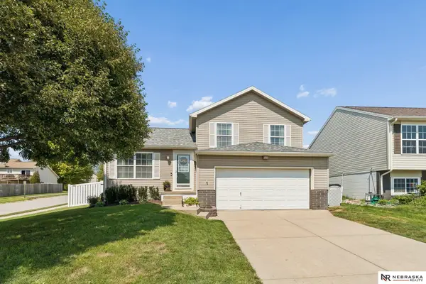 17772 Margo Street, Omaha, NE 68136