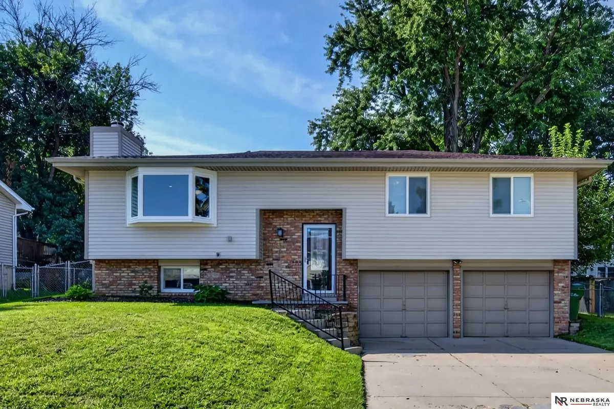 3405 Redwing Drive, Bellevue, NE 68123 - #1