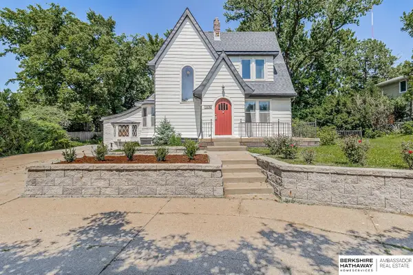 7826 Military Avenue, Omaha, NE 68134