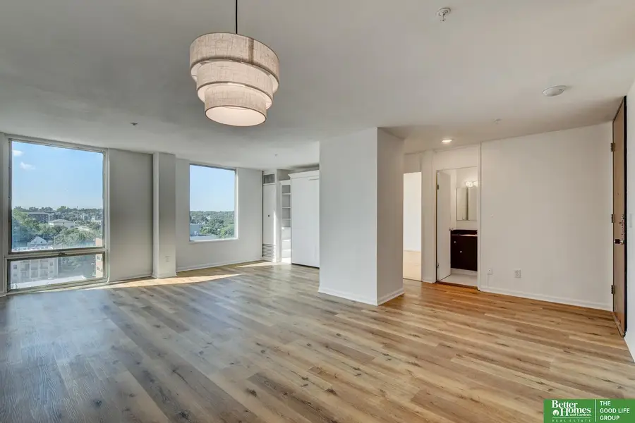 3000 Farnam Street #9E, Omaha, NE 68131 - #2