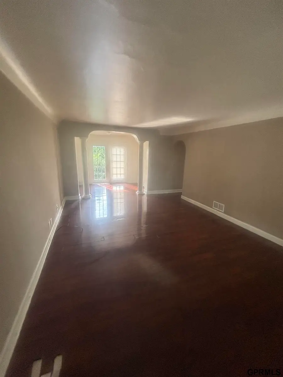 6336 N 34th Street, Omaha, NE 68111 - #3