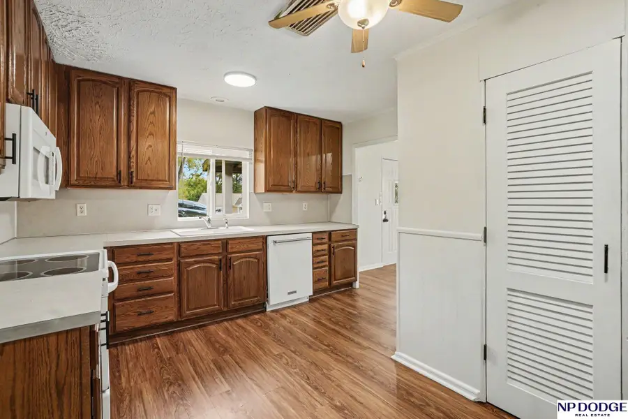 6795 Seward Street, Omaha, NE 68104 - #2