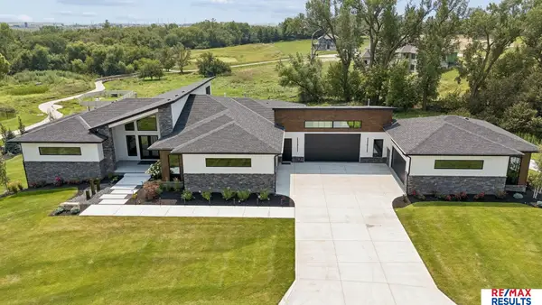 10346 S 164 Street, Omaha, NE 68136