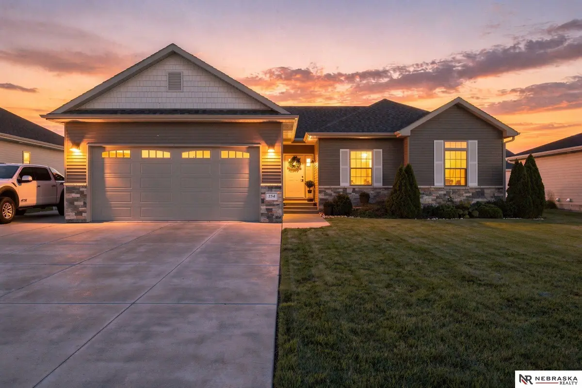 254 Briarwood Lane, Seward, NE 68434 - #1