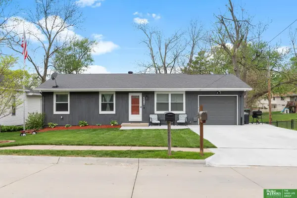 3210 N Main Street, Elkhorn, NE 68022