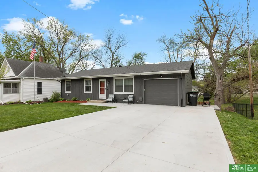 3210 N Main Street, Elkhorn, NE 68022 - #2