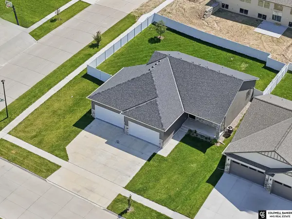 710 N 105th Street, Lincoln, NE 68527