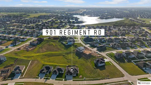 901 Regiment Road, Lincoln, NE 68527
