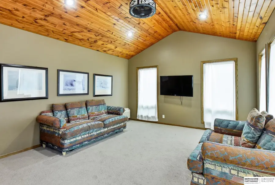 17206 Musket Street, Omaha, NE 68136 - #3