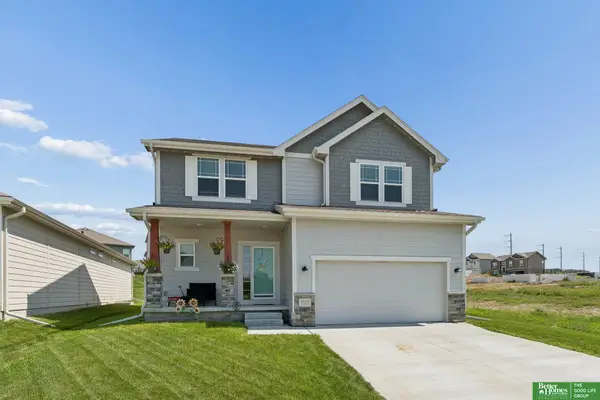 9517 S 181 Street, Omaha, NE 68136