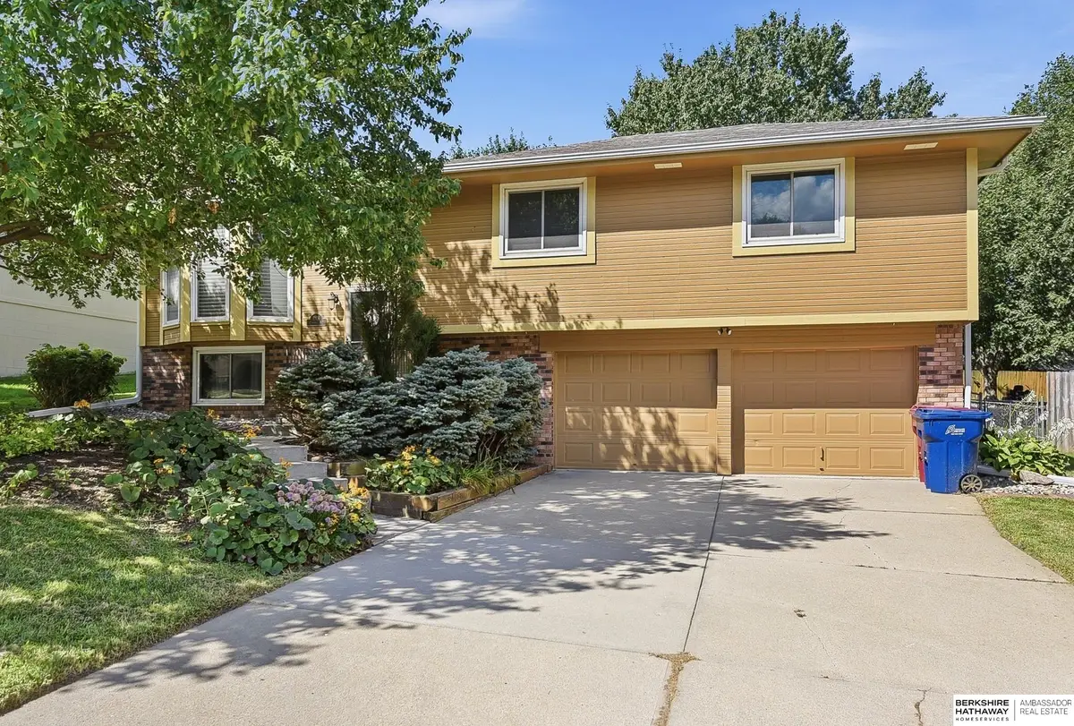 1006 Conestoga Road, Papillion, NE 68046 - #1