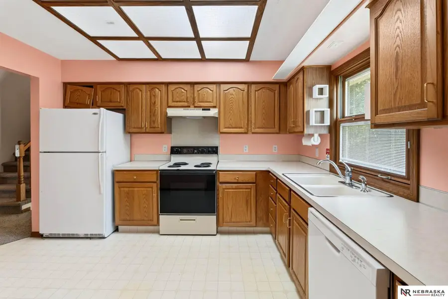 12909 Camden Avenue, Omaha, NE 68164 - #3