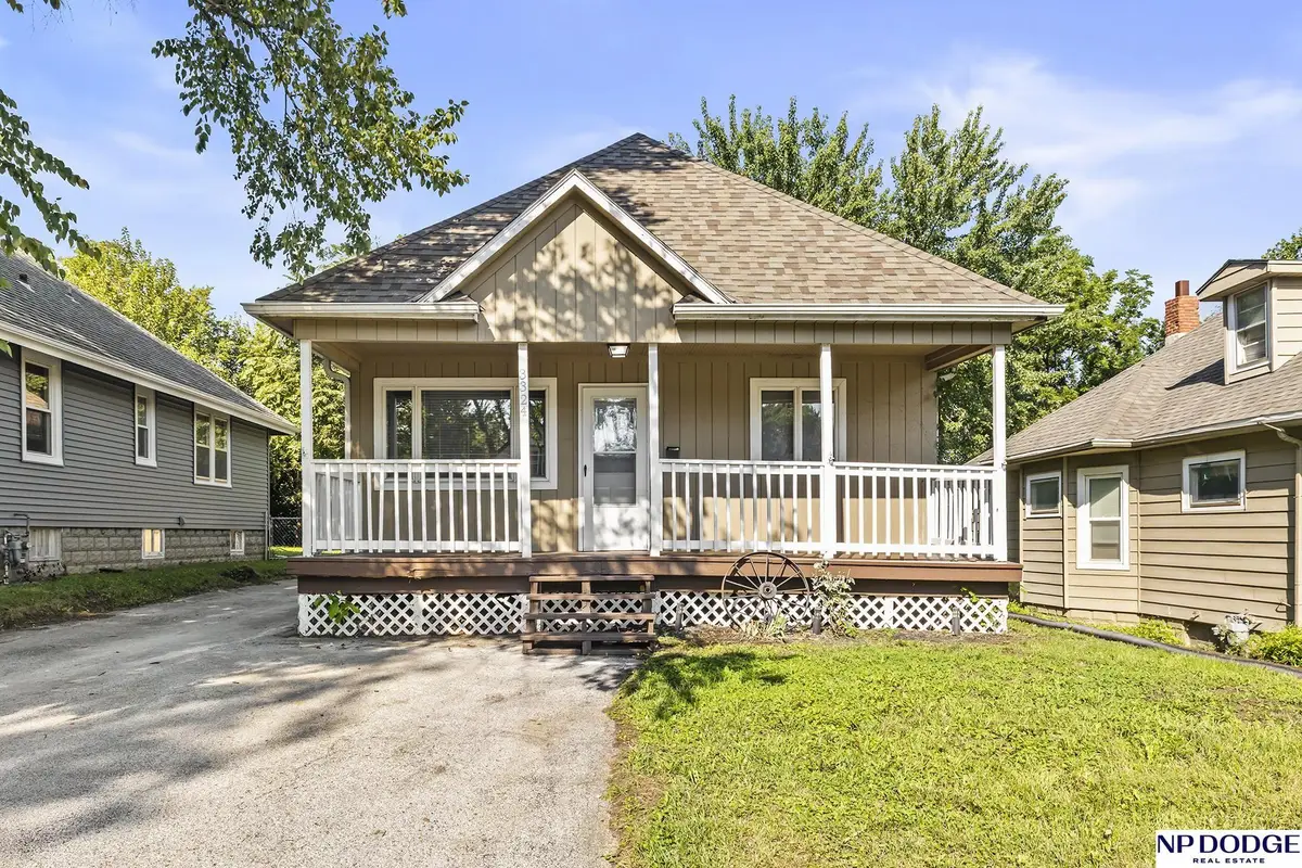 3324 N 59 Street, Omaha, NE 68104 - #1