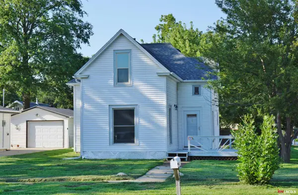 6842 Lexington Avenue, Lincoln, NE 68505
