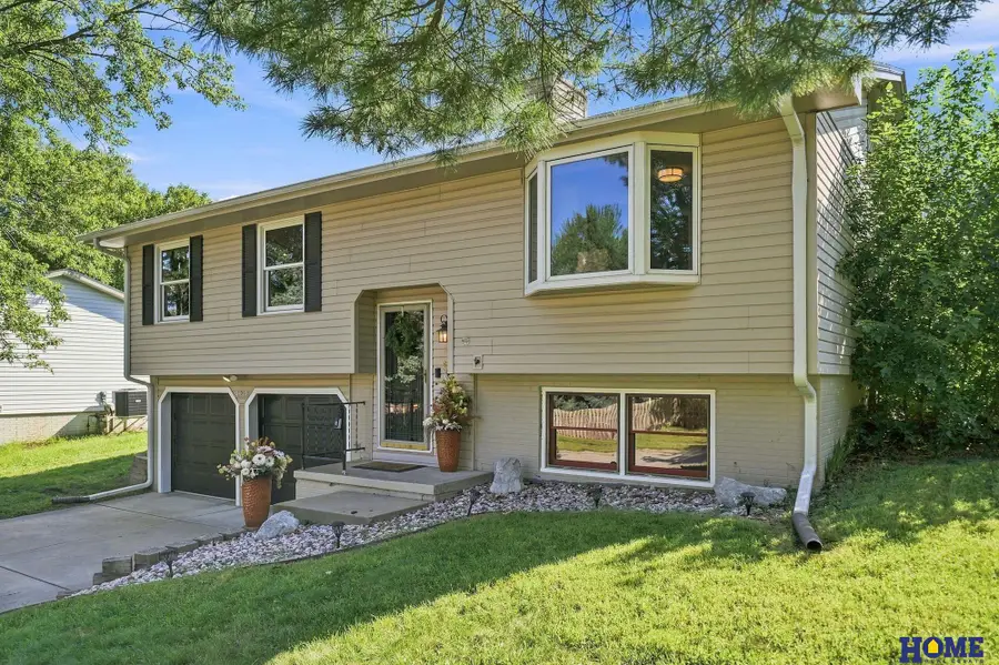 5318 S 39th Street, Lincoln, NE 68516 - #2