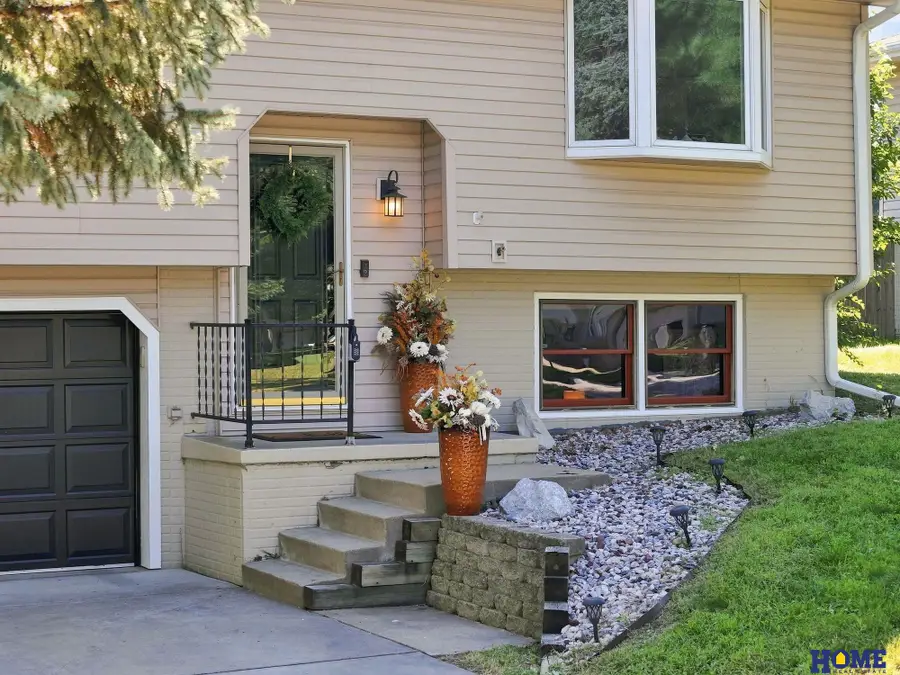 5318 S 39th Street, Lincoln, NE 68516 - #3