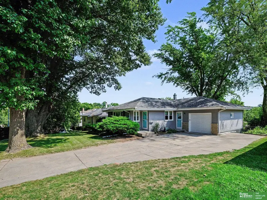 5819 Hamilton Street, Omaha, NE 68104 - #3